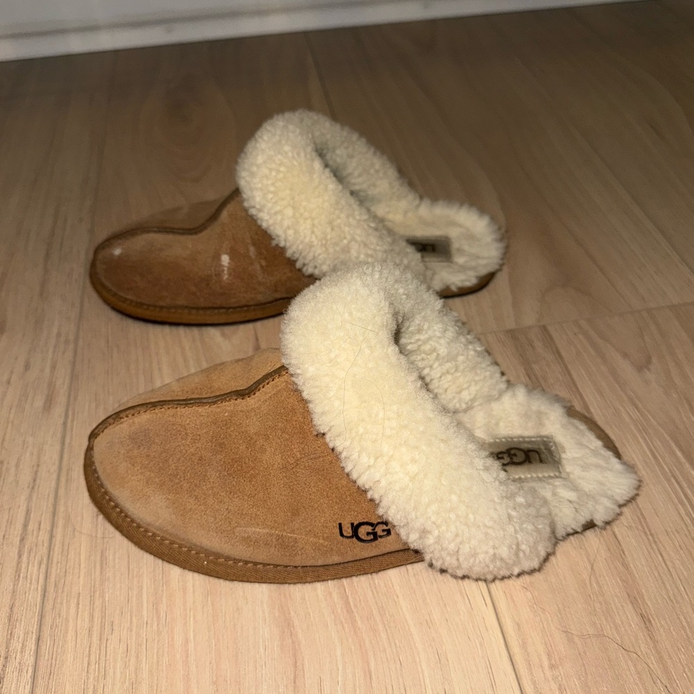 UGG Brown Sheepskin Slippers with Cream Lining